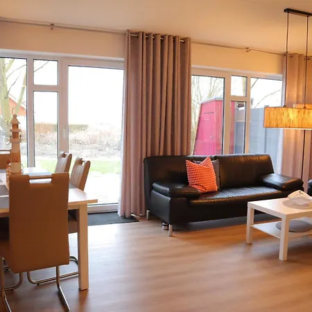 Holiday home Nordlicht Dorumer Neufeld